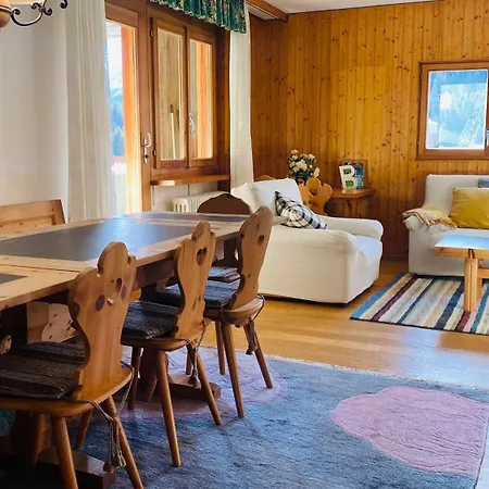 Pool And Sauna! 3-bedroom With Free Parking And Wifi, Netflix Account Available! Apartment *