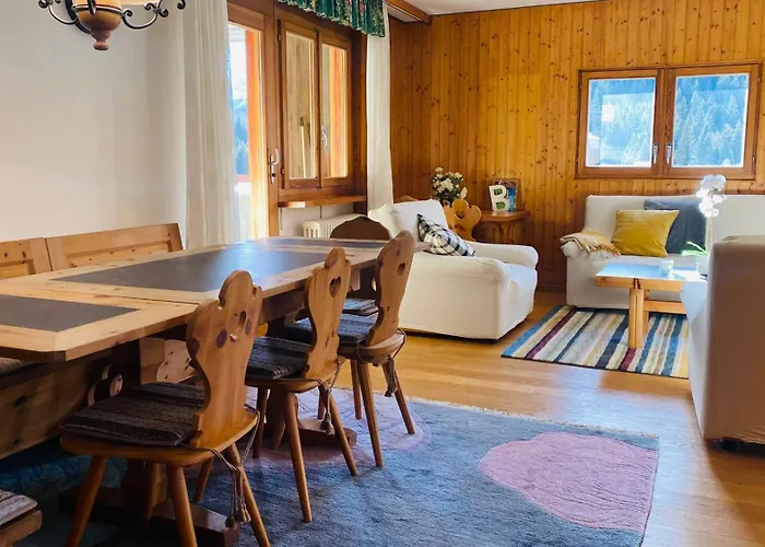 Pool And Sauna! 3-bedroom With Free Parking! Apartman *