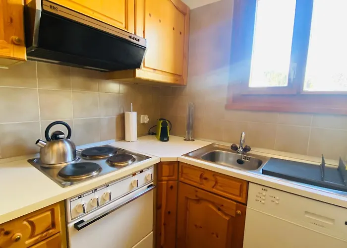 Appartement Pool&sauna! 3-bedroom With Free Parking! *