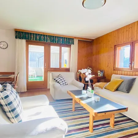 Pool And Sauna! 3-bedroom With Free Parking And Wifi, Netflix Account Available! *